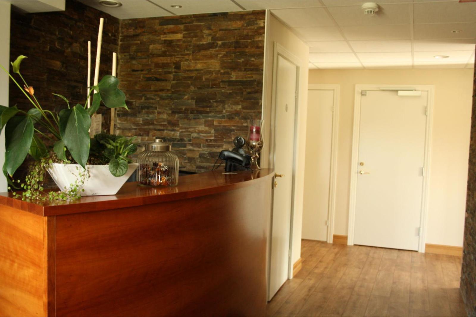 Hoegbo Hotell Skommarsgarden Sandviken Ngoại thất bức ảnh
