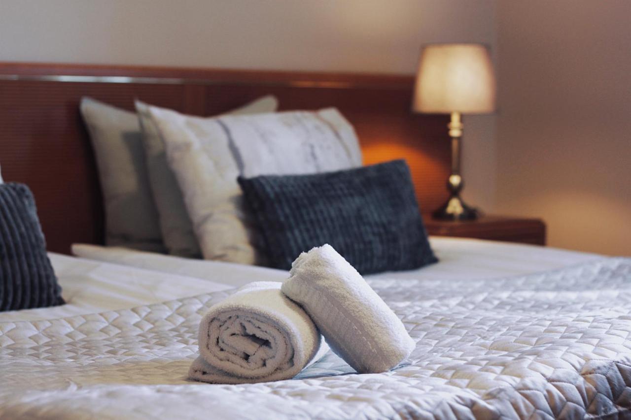 Hoegbo Hotell Skommarsgarden Sandviken Ngoại thất bức ảnh